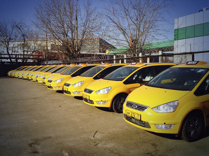 заказать такси ГОСТ онлайн в Москве